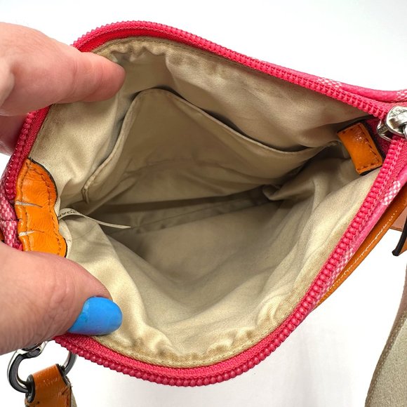 💰PRICE DROP💰 Coach Signature Swingpack Crossbody Pink/Orange Stripe with Charm - Picture 12 of 16